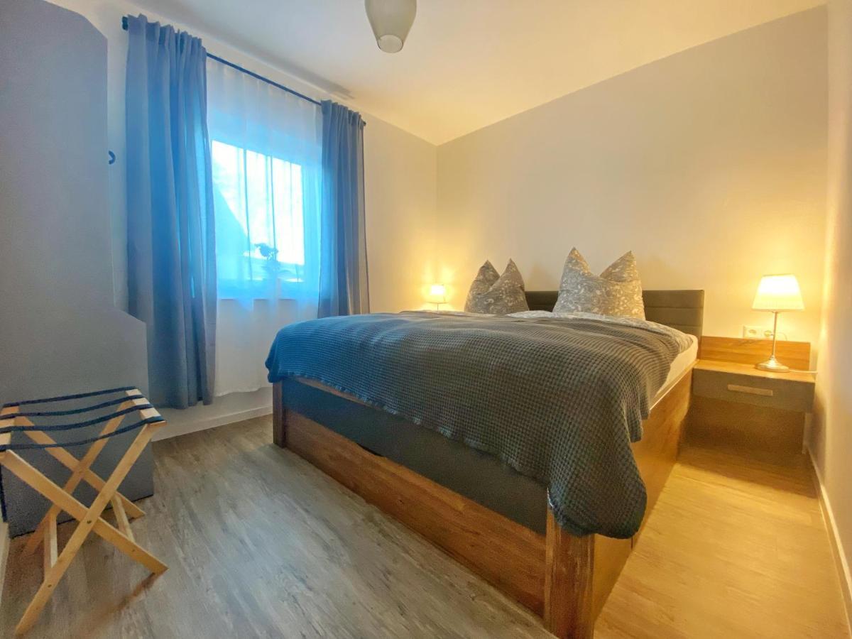 Ferienwohnung Leipzig- Hirschfeld Apartments Buitenkant foto