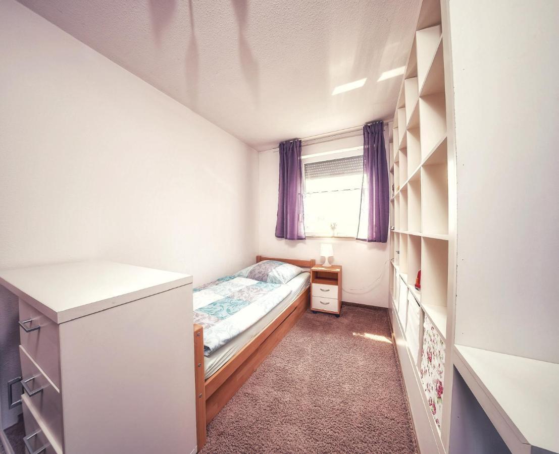 Ferienwohnung Leipzig- Hirschfeld Apartments Buitenkant foto