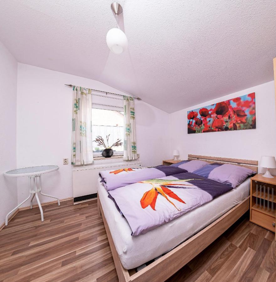 Ferienwohnung Leipzig- Hirschfeld Apartments Buitenkant foto